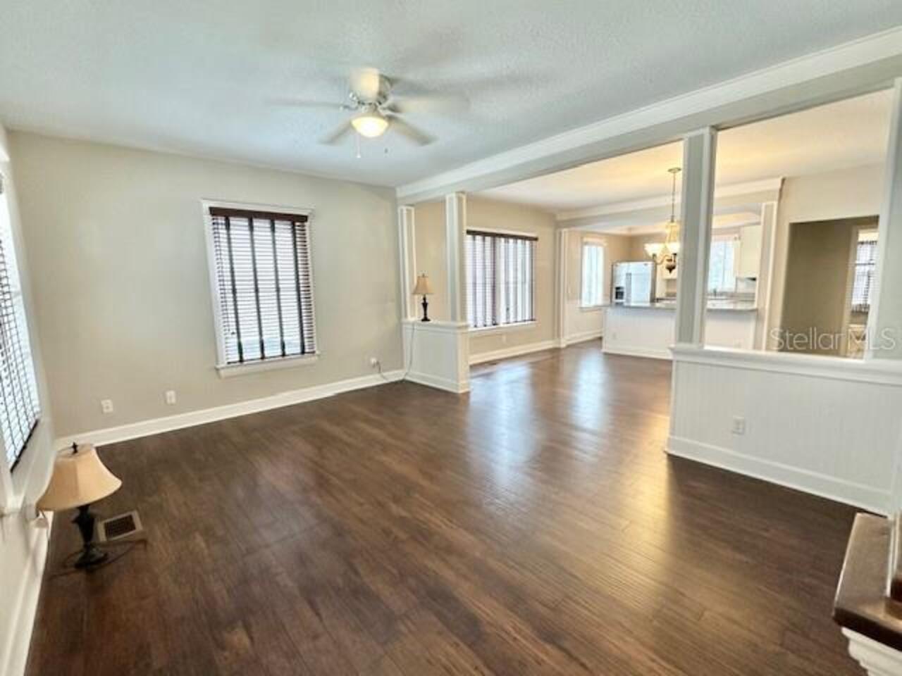 Listing Photo 10