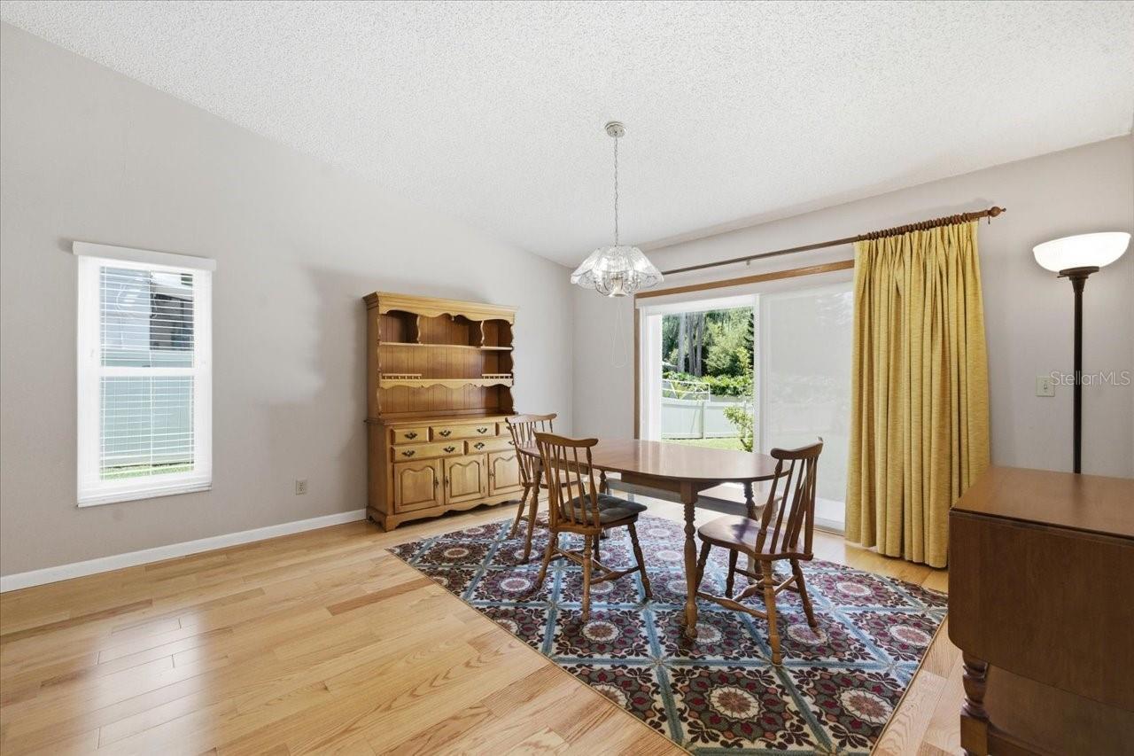 Listing Photo 16