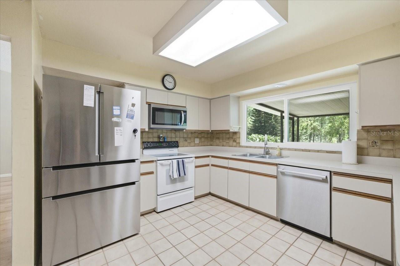 Listing Photo 19