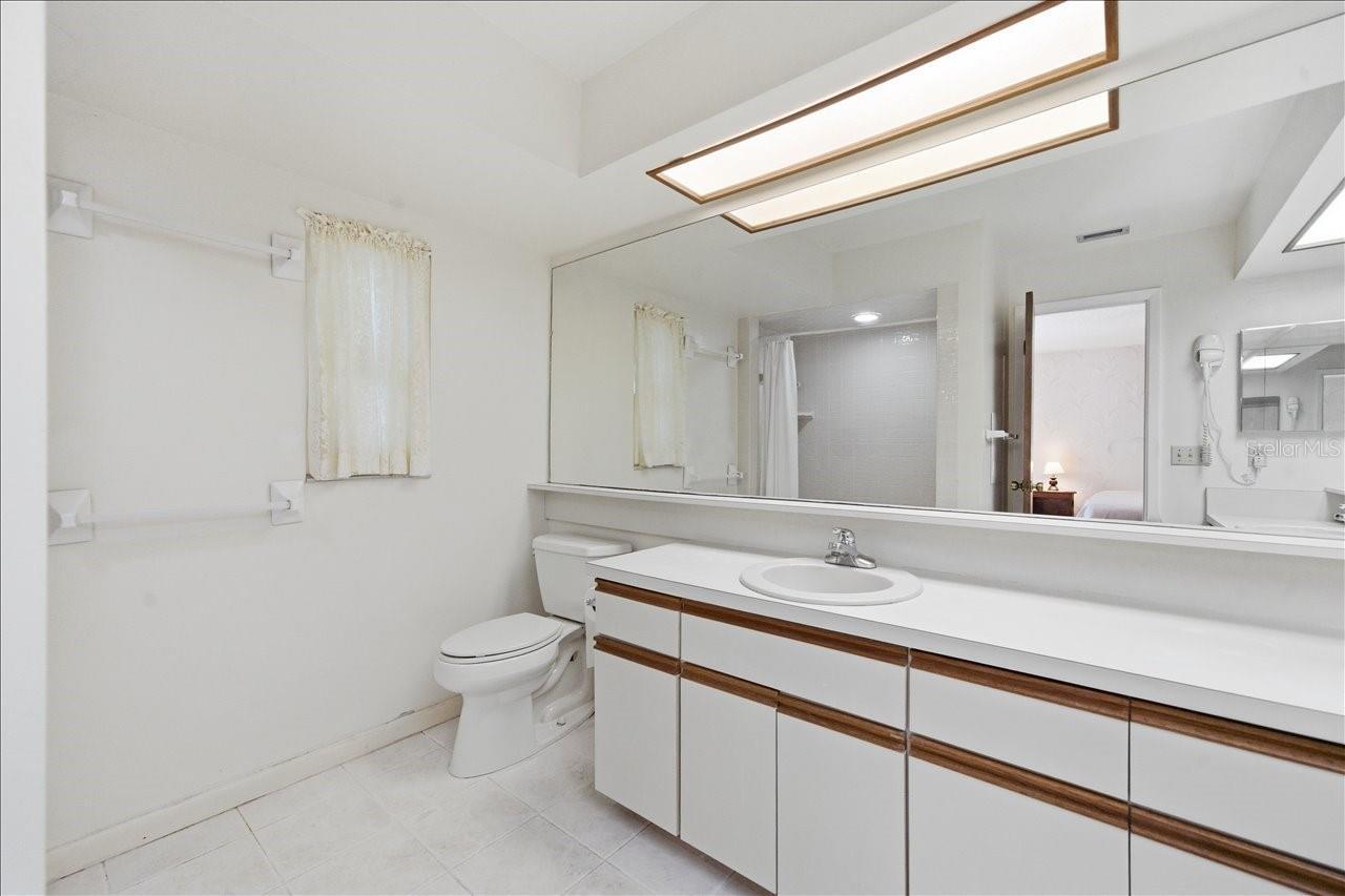 Listing Photo 33