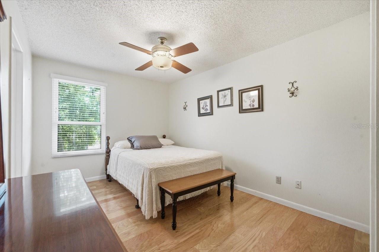 Listing Photo 38