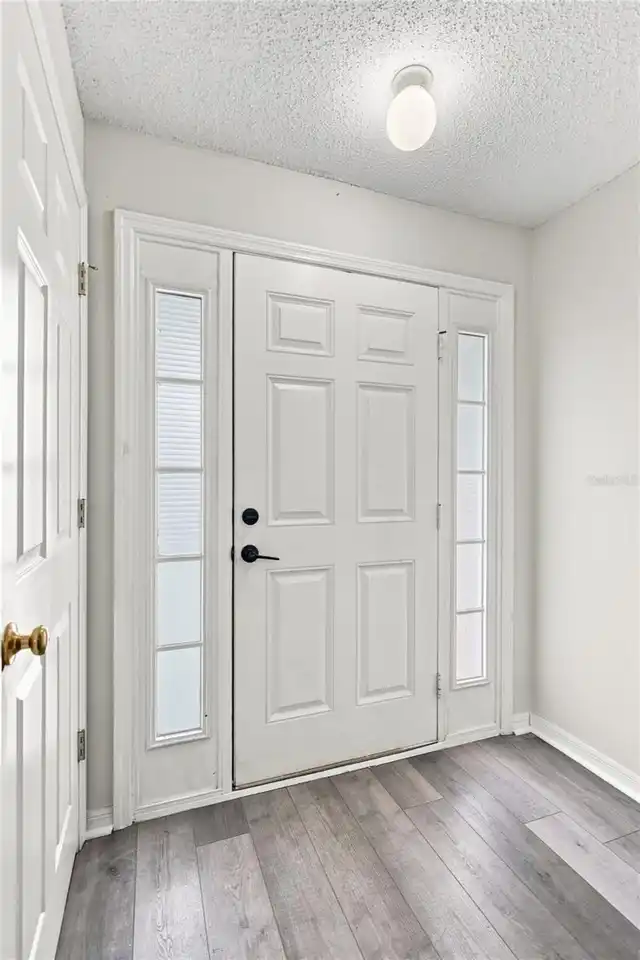 Listing Photo 9