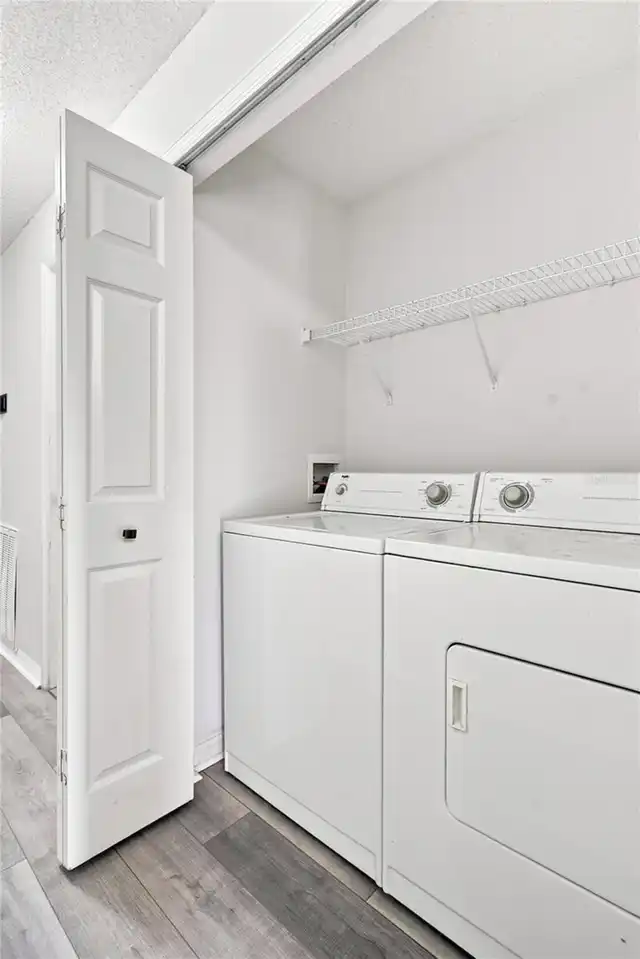 Listing Photo 15