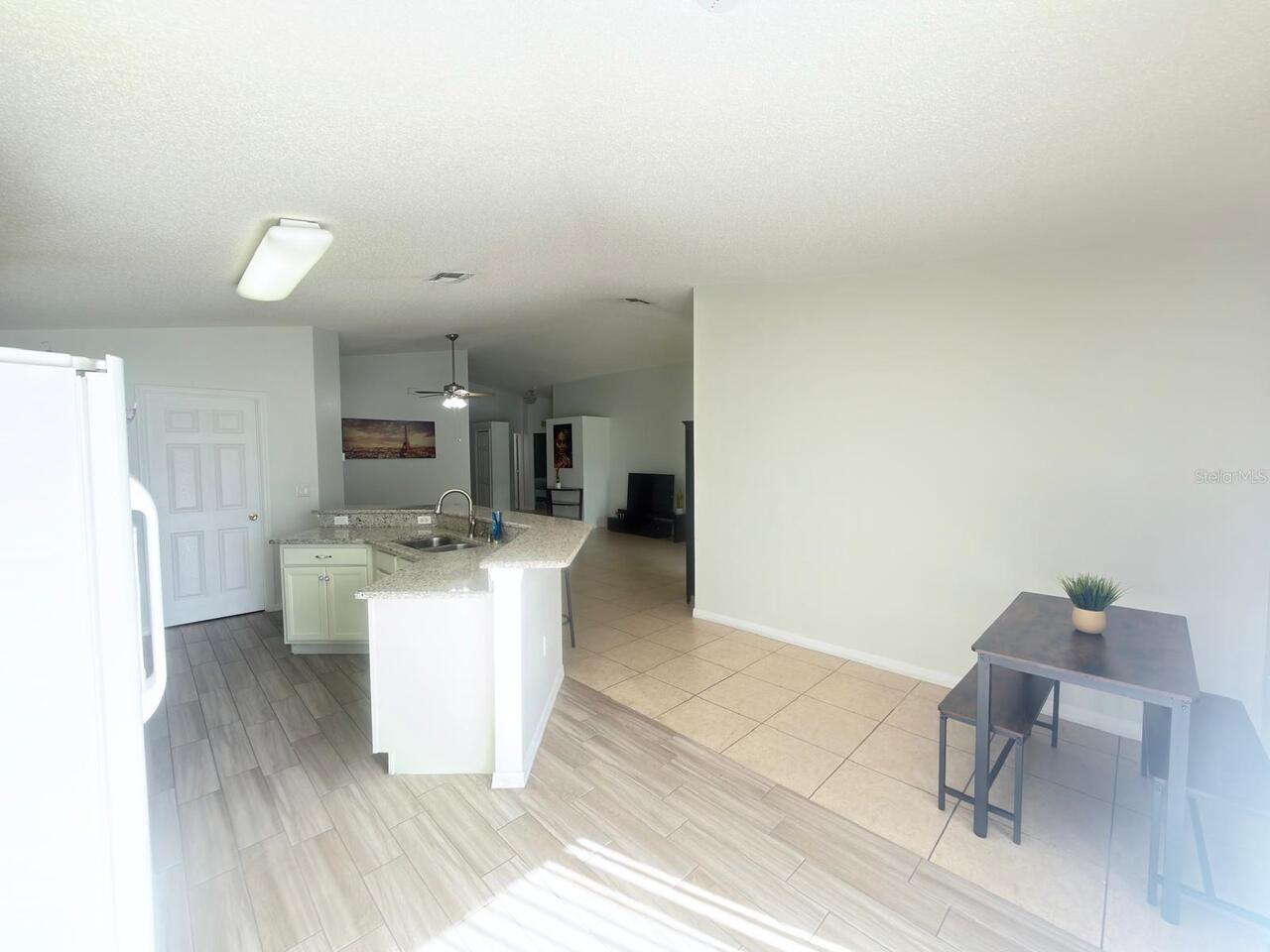 Listing Photo 14