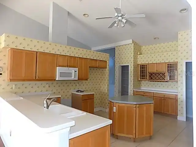 Listing Photo 15