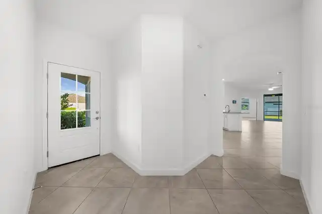 Listing Photo 6
