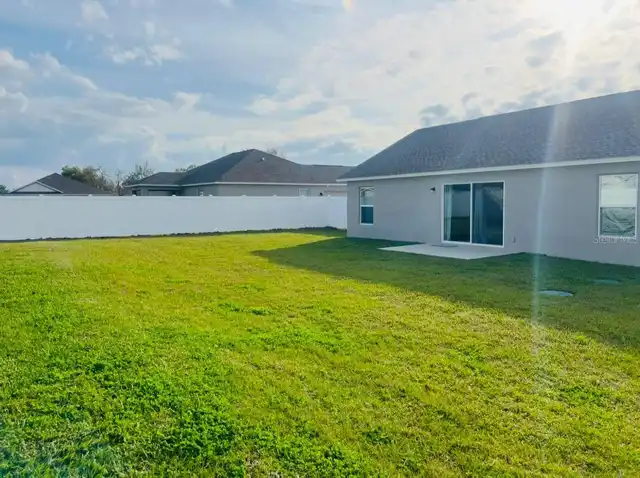 Listing Photo 17
