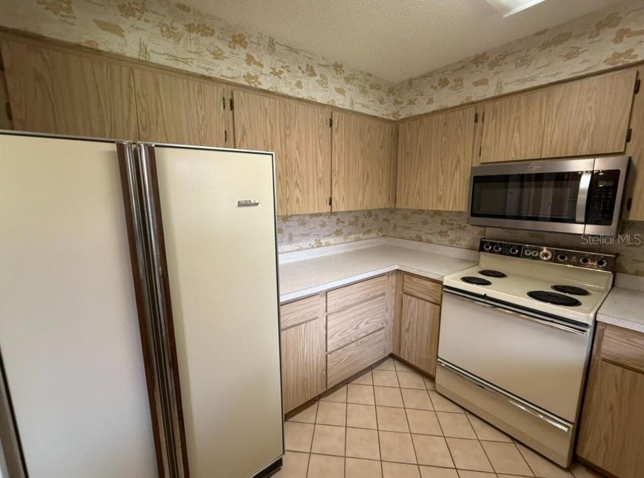 Listing Photo 11