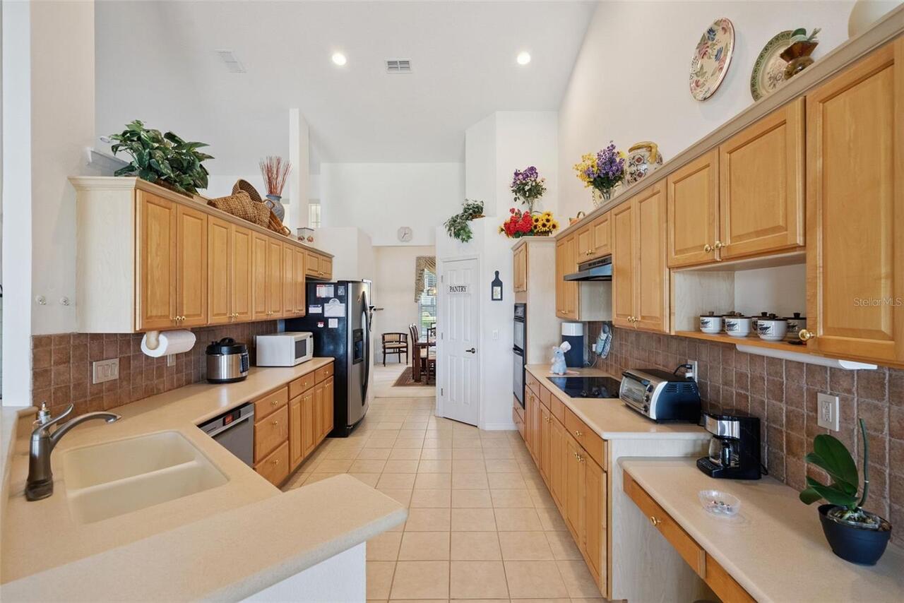 Listing Photo 10