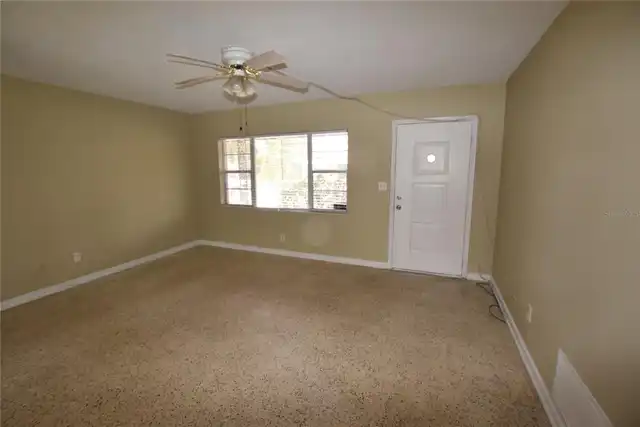 Listing Photo 9