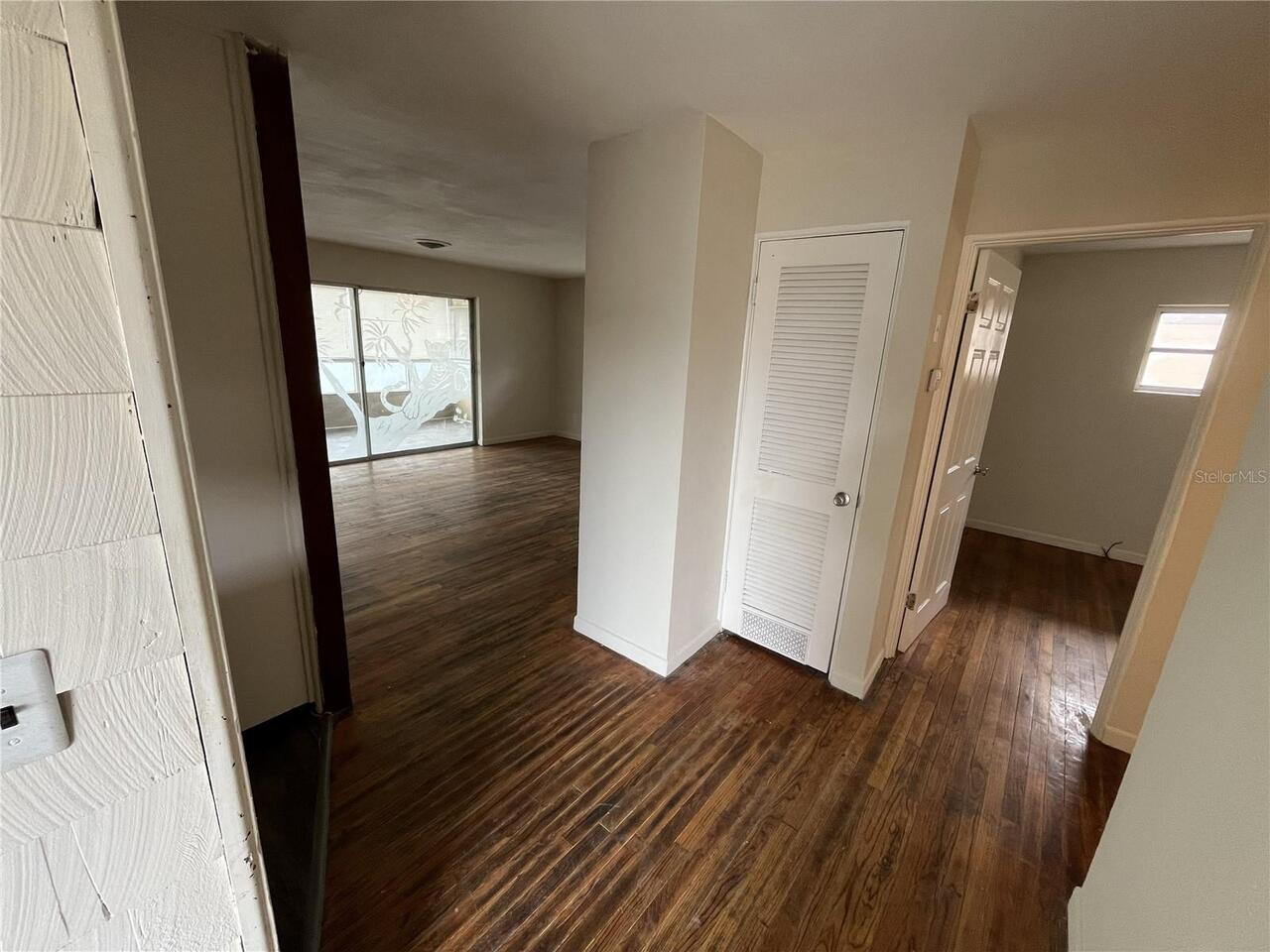Listing Photo 9