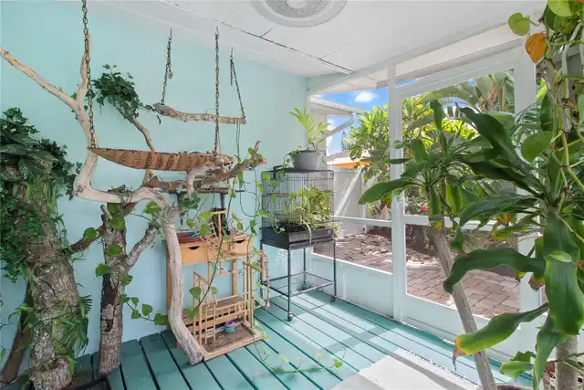 Listing Photo 22