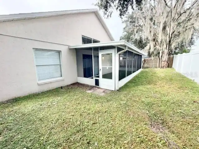 Listing Photo 14
