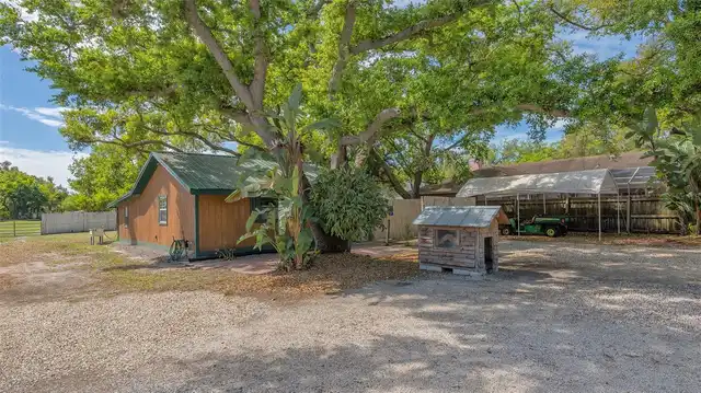 Listing Photo 35