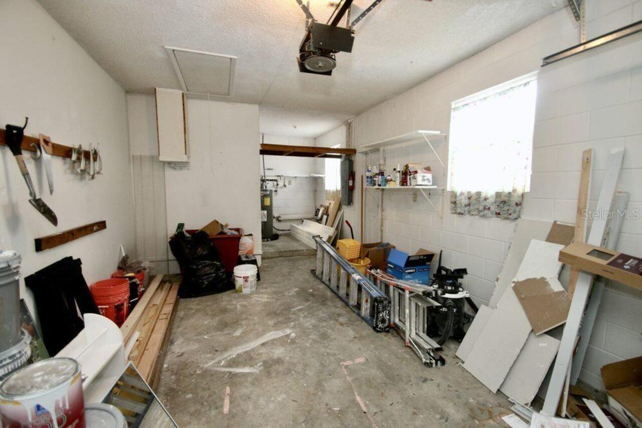 Listing Photo 11