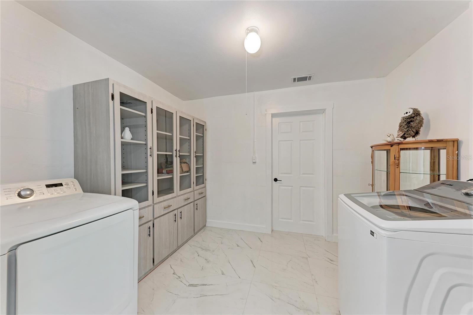 Listing Photo 41