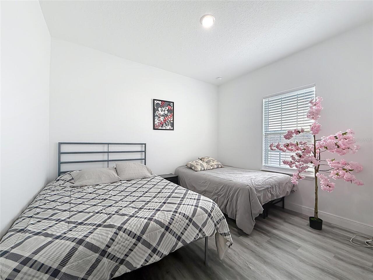 Listing Photo 20