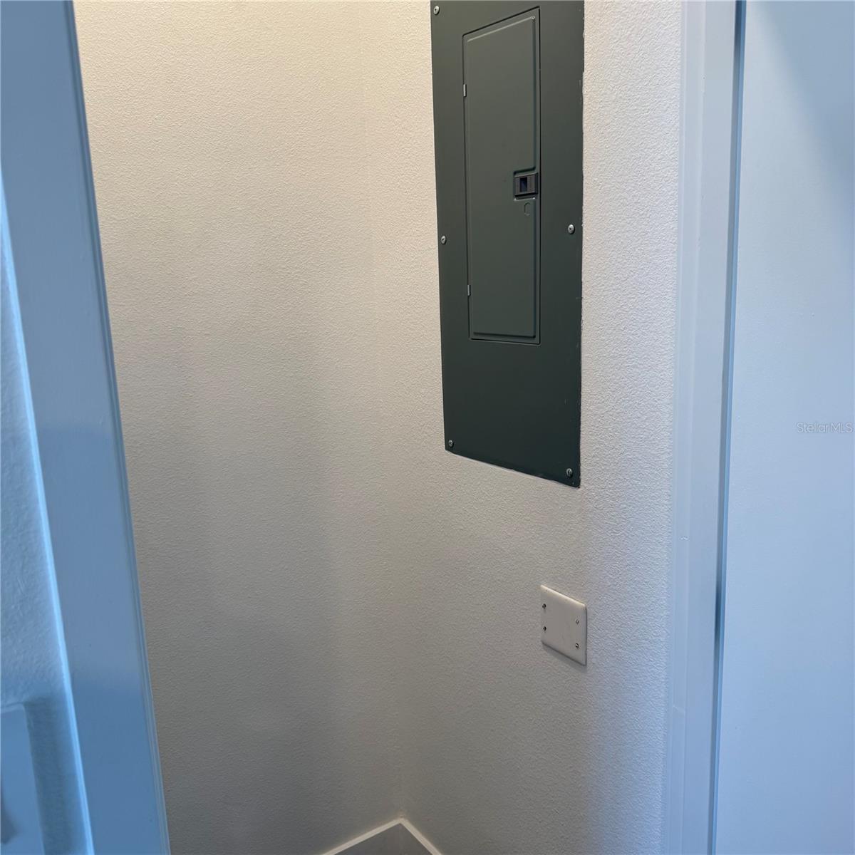 Listing Photo 9