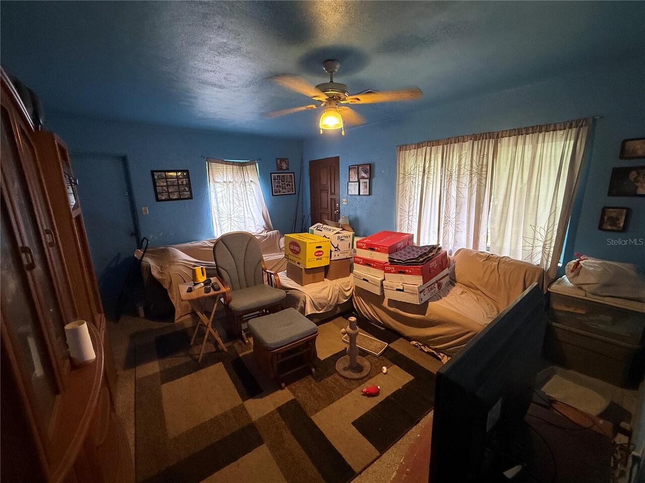 Listing Photo 9