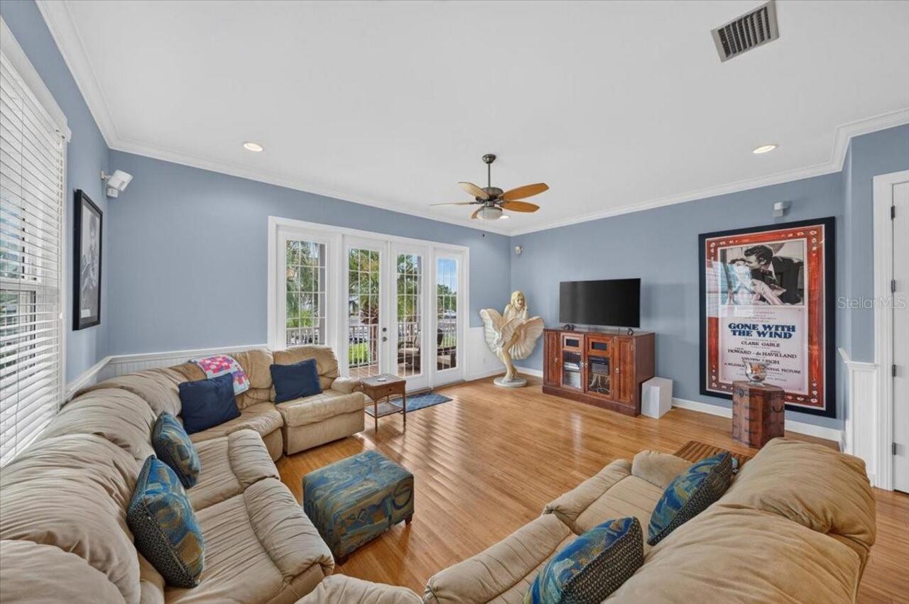 Listing Photo 19