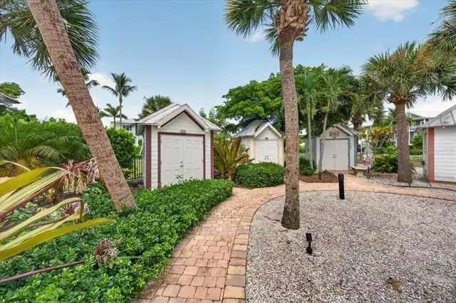 Listing Photo 43