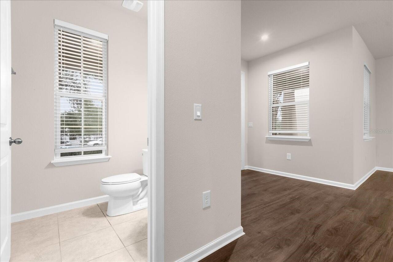 Listing Photo 9