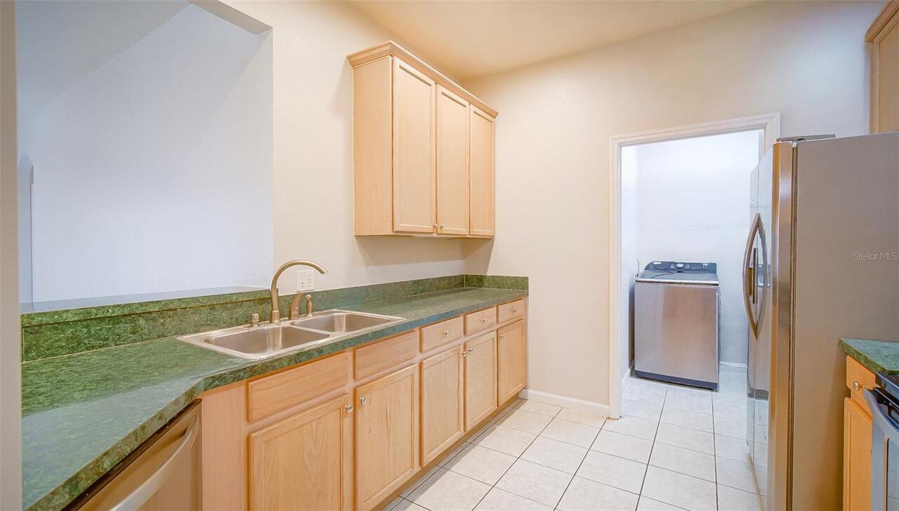 Listing Photo 8