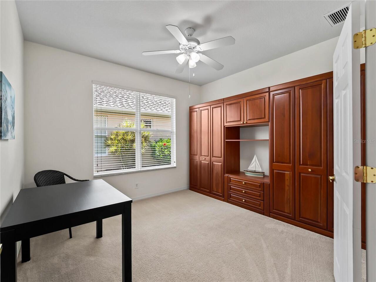 Listing Photo 14