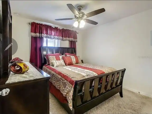 Listing Photo 12