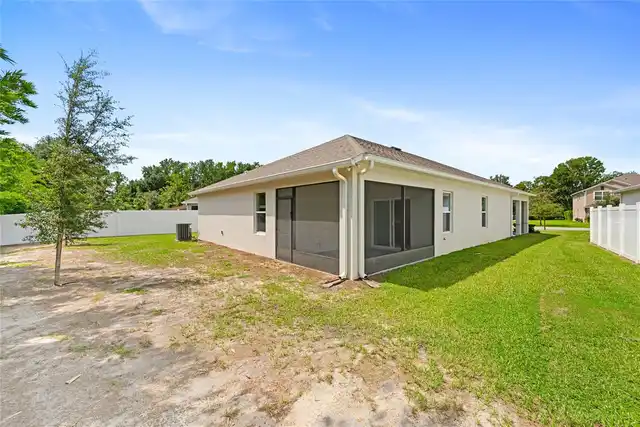 Listing Photo 24