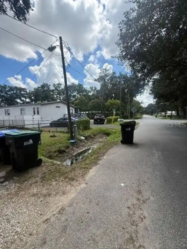 Listing Photo 6