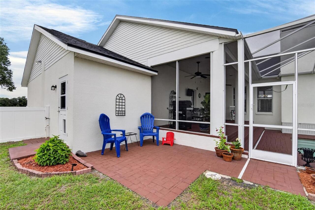 Listing Photo 10