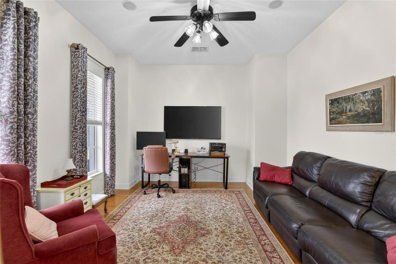 Listing Photo 28