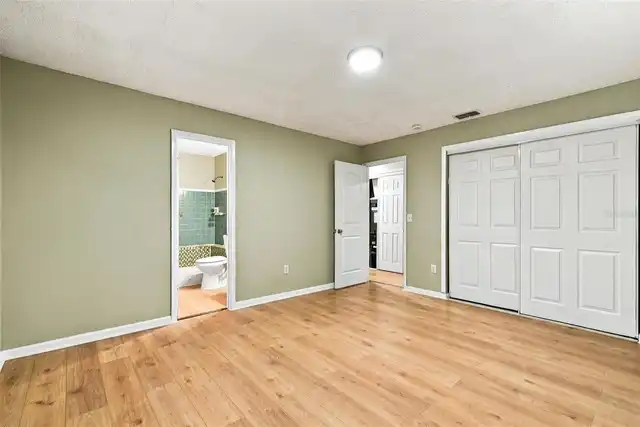 Listing Photo 7
