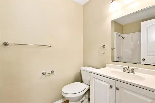 Listing Photo 14