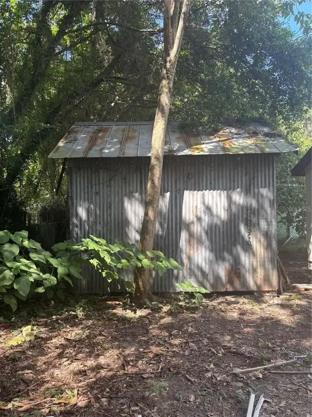 Listing Photo 6