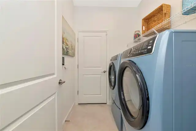Listing Photo 10