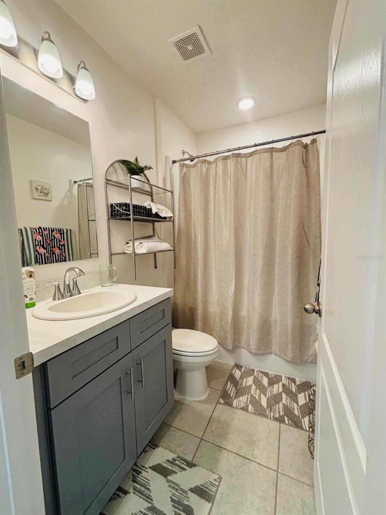 Listing Photo 9