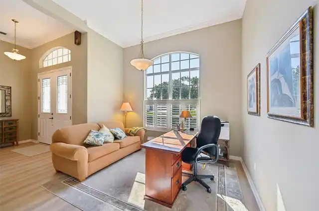 Listing Photo 19
