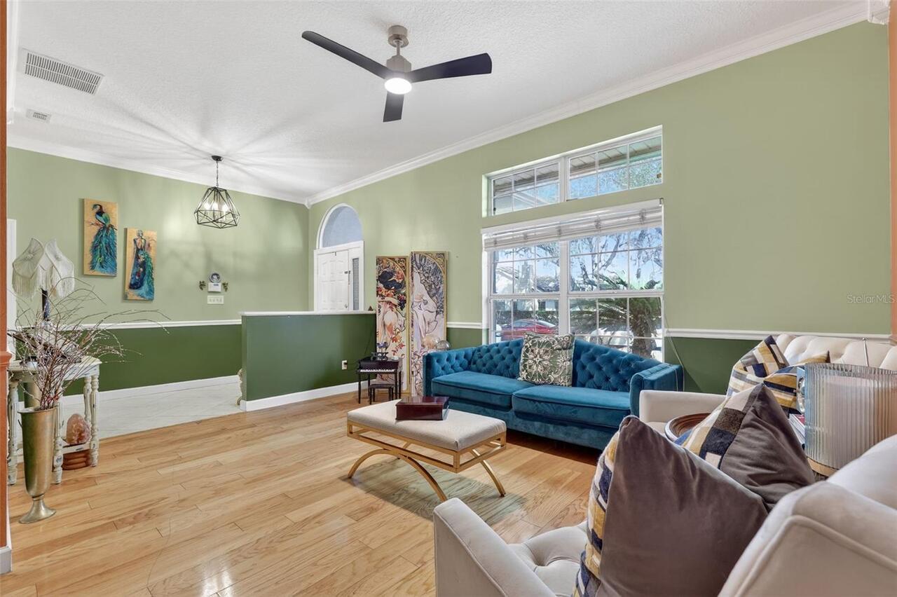 Listing Photo 8