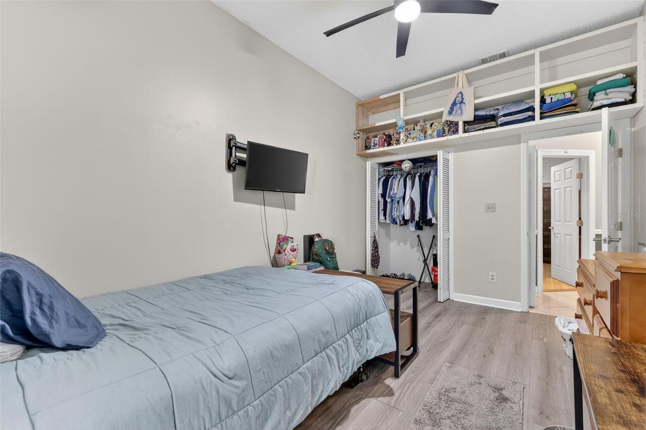Listing Photo 24