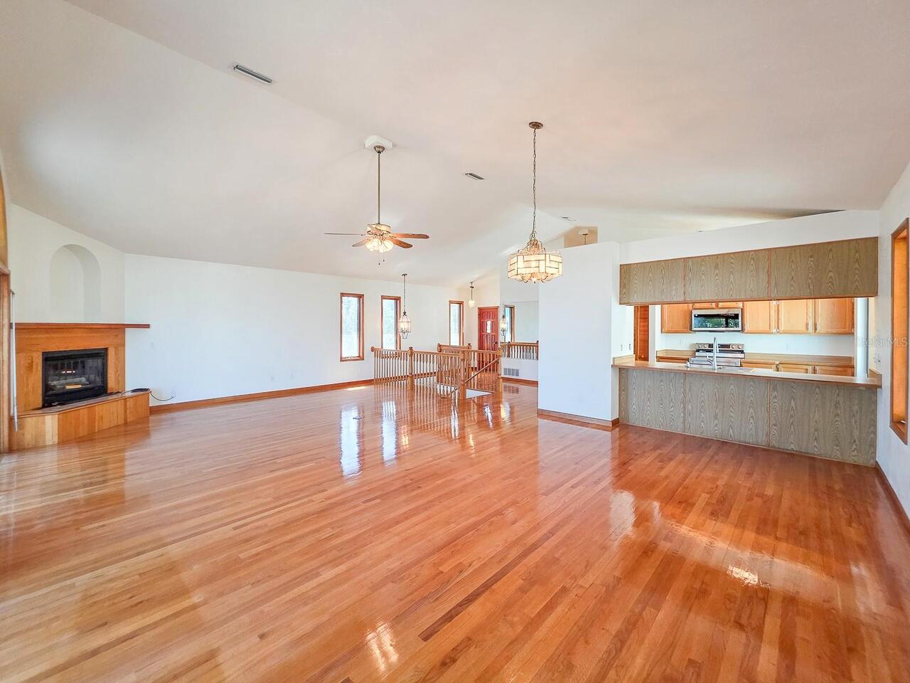 Listing Photo 13