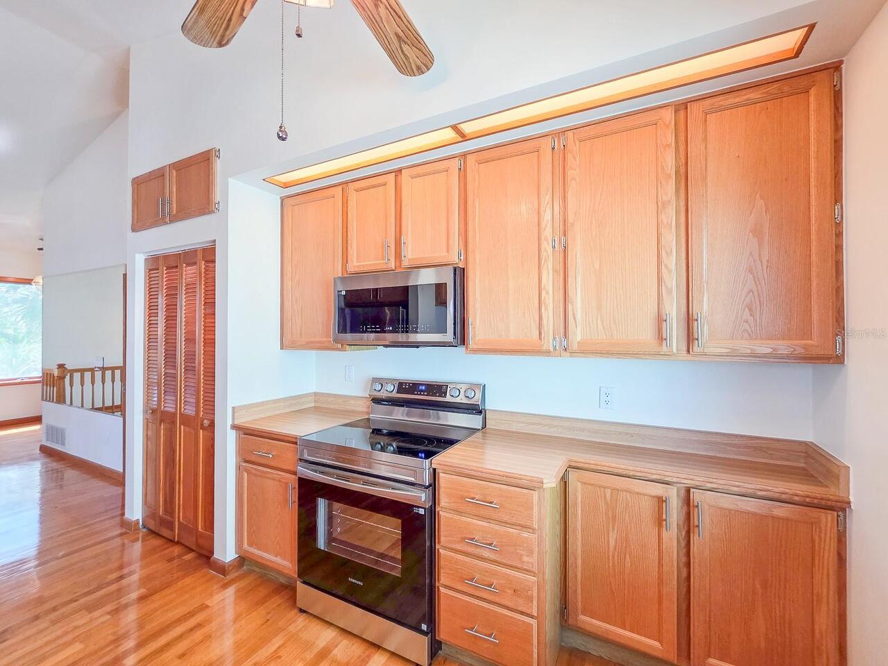 Listing Photo 18