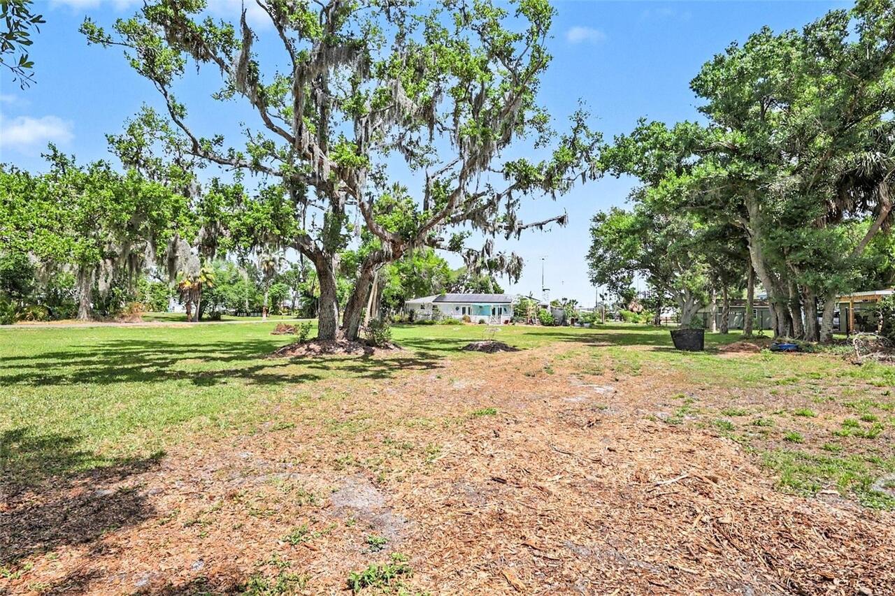 Listing Photo 20