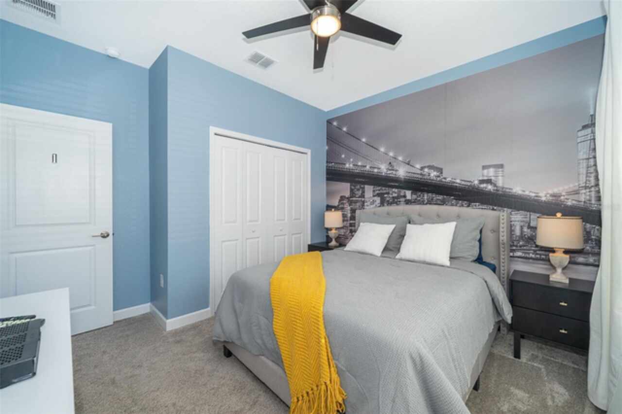 Listing Photo 16