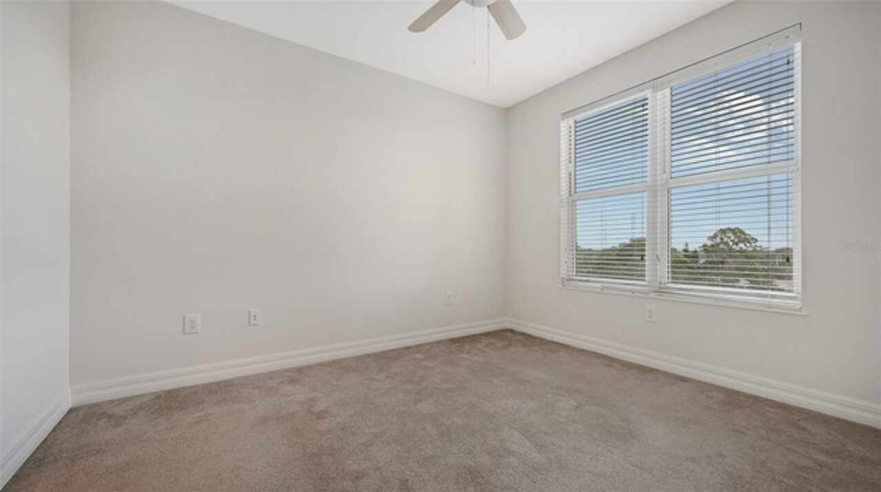Listing Photo 37