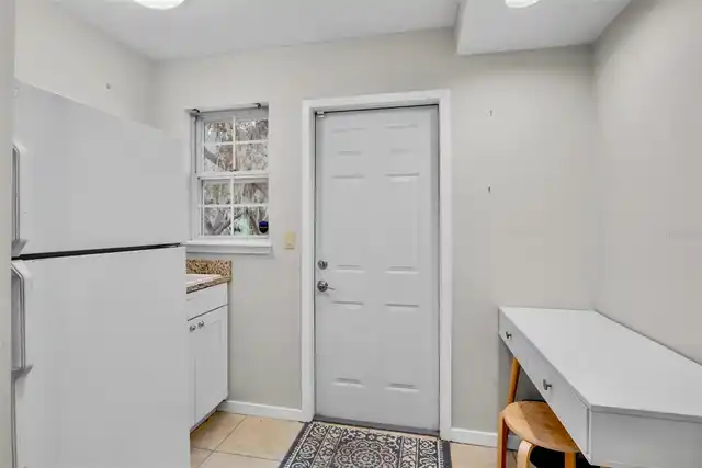 Listing Photo 17