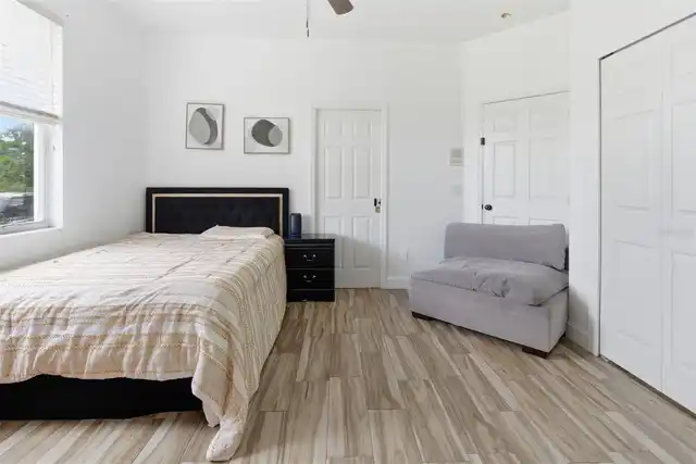 Listing Photo 27