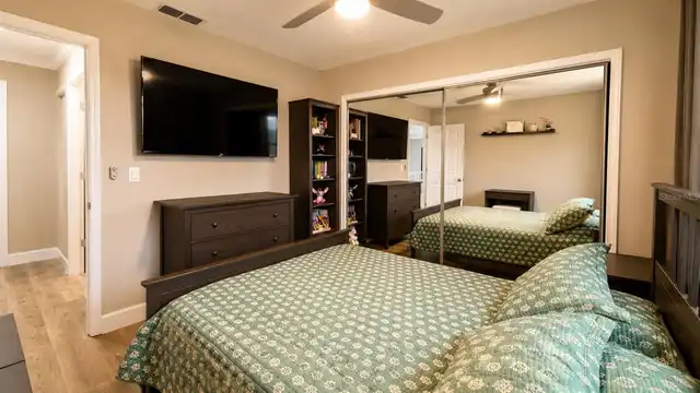 Listing Photo 34