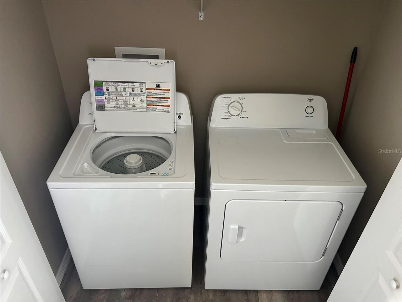 Listing Photo 12